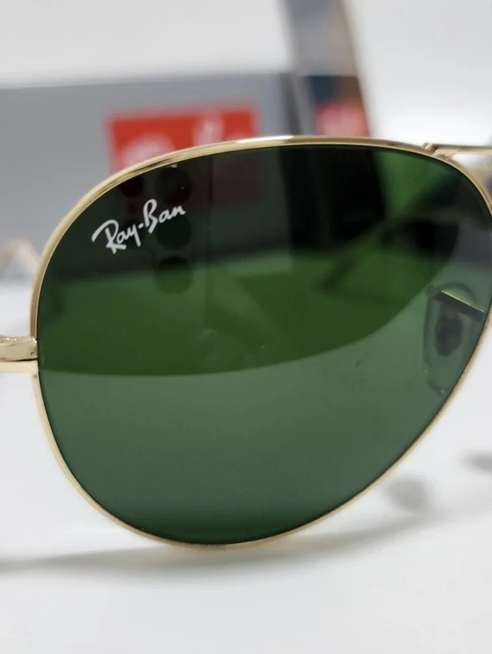 New With Box 62mm Ray-Ban Aviator Gold Frames Green Lenses G-15 Lens RB3026